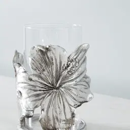 Petals Candle Holder
