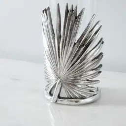 Leaves Candle Holder