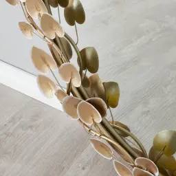 Laceleaf Antique Gold Round Mirror