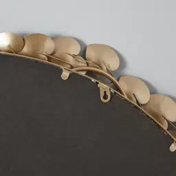 Laceleaf Antique Gold Round Mirror