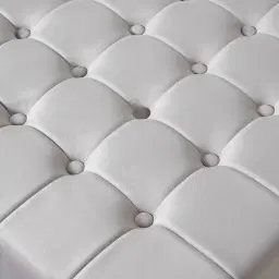 Klein Ottoman