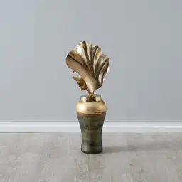 Ruffled Leaf Bottle - Small