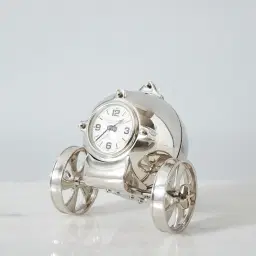 Falco Table Clock - Silver