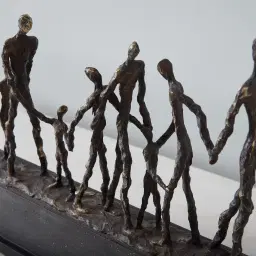 La Familia Decorative