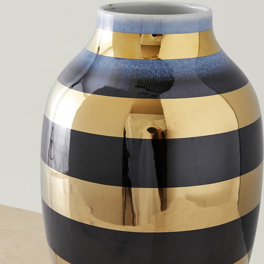 Sweet Honey Vase