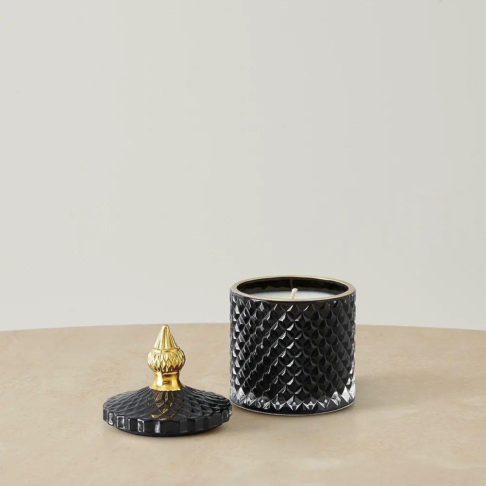 Black Sails Candle 200g