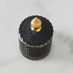 Black Sails Candle 200g