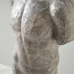 Koros Statue Stand
