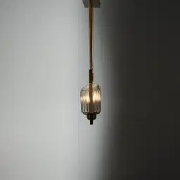 Freyja Antique Gold Metal 5-Light Chandelier