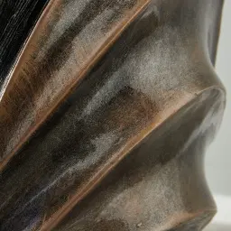 Crest Antique Gold Vase