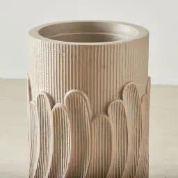 Fermo Pearl And Antique Gold Vase