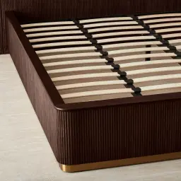 San Pierre Ebony Brown Ash Veneer King Bed