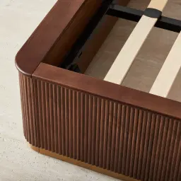 San Pierre Walnut Veneer Queen Bed