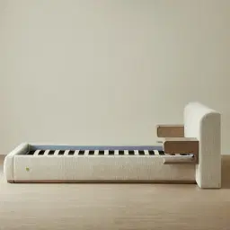 Riviera Isabelline White Fabric Queen Bed with Medium Brown Ash Veneer