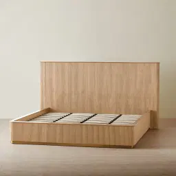 San Pierre Light Brown Ash Veneer Queen Bed