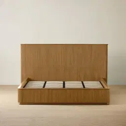 San Pierre Light Brown Ash Veneer Queen Bed