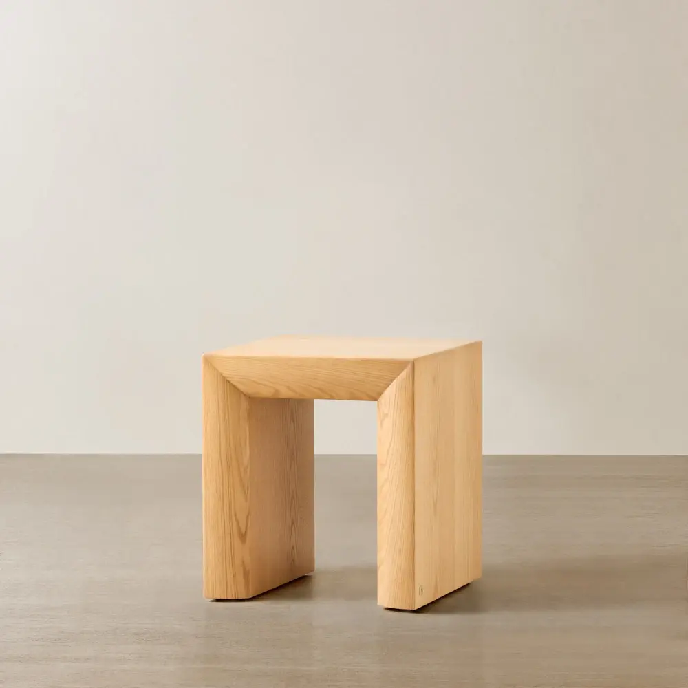 Salvador Light Oak Veneer Side Table