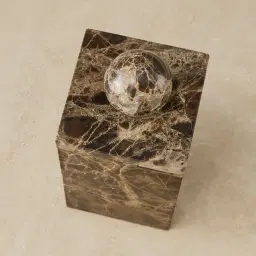 Peta Emperador Dark Box 17.5cm