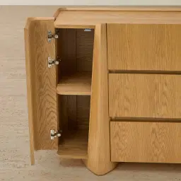 Verdara Light Oak Veneer Dresser