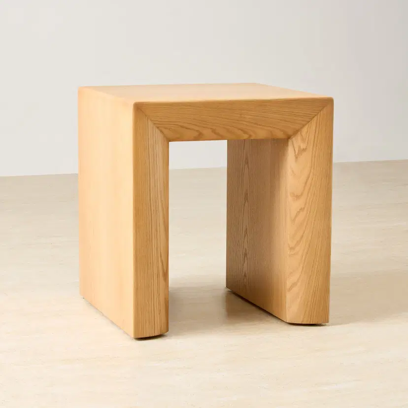 Salvador Light Oak Veneer Side Table | Koala Living